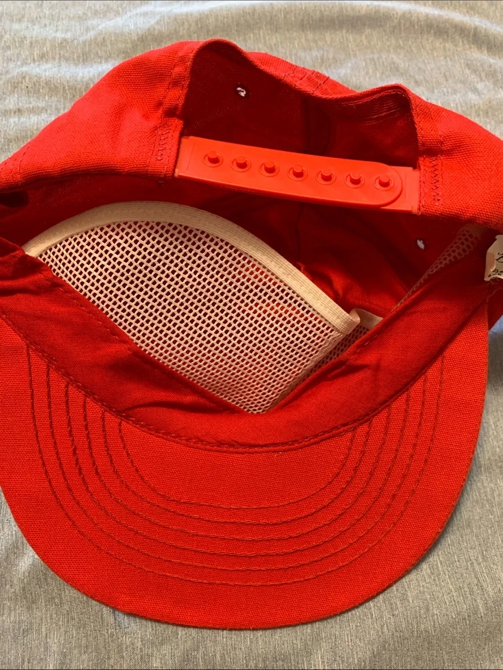 Red United Telephone Sprint Snapback